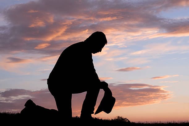 How to Pray: A Simple Guide to Talking with God According to the Bible